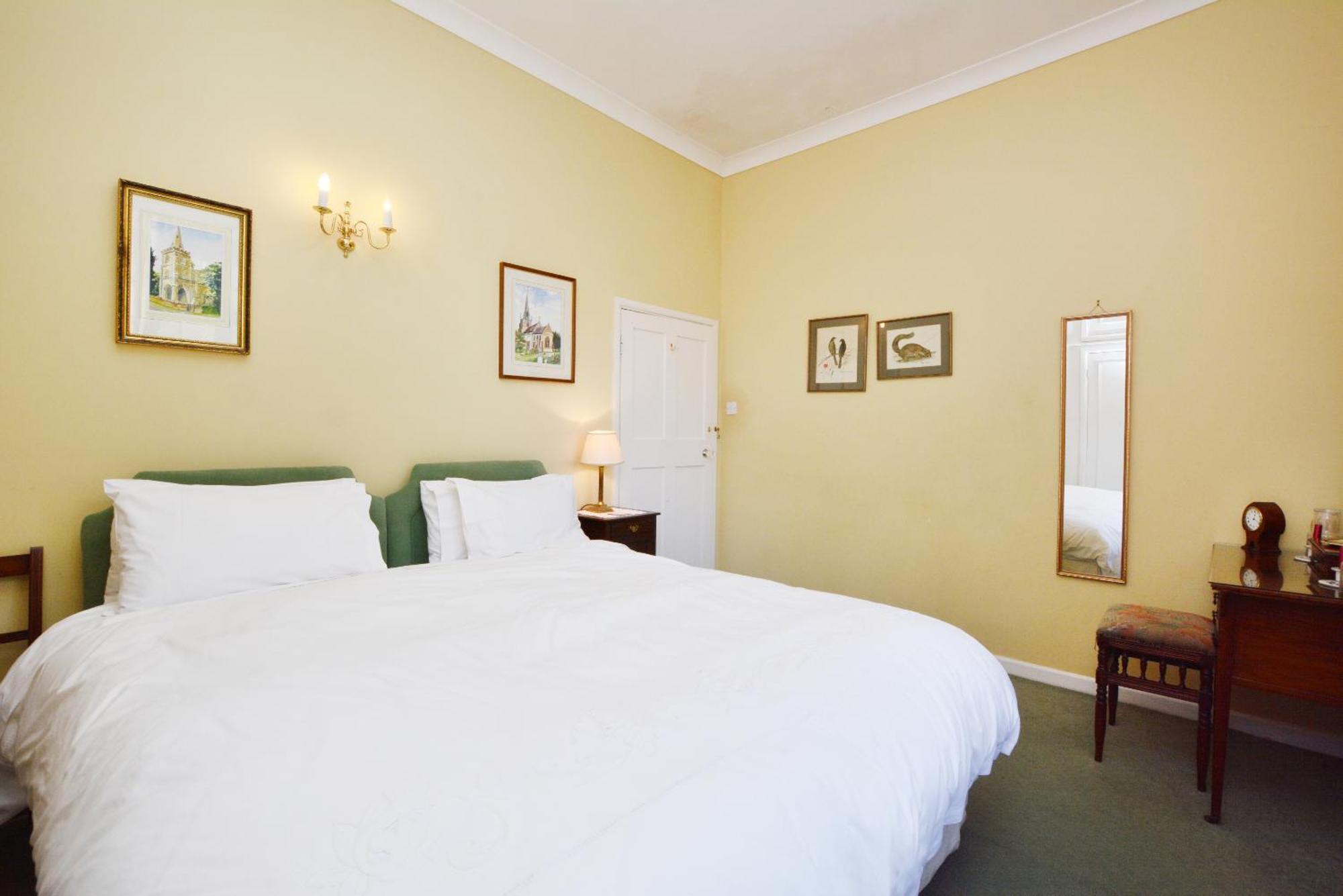 The Old School Bed and Breakfast Bicester Buitenkant foto