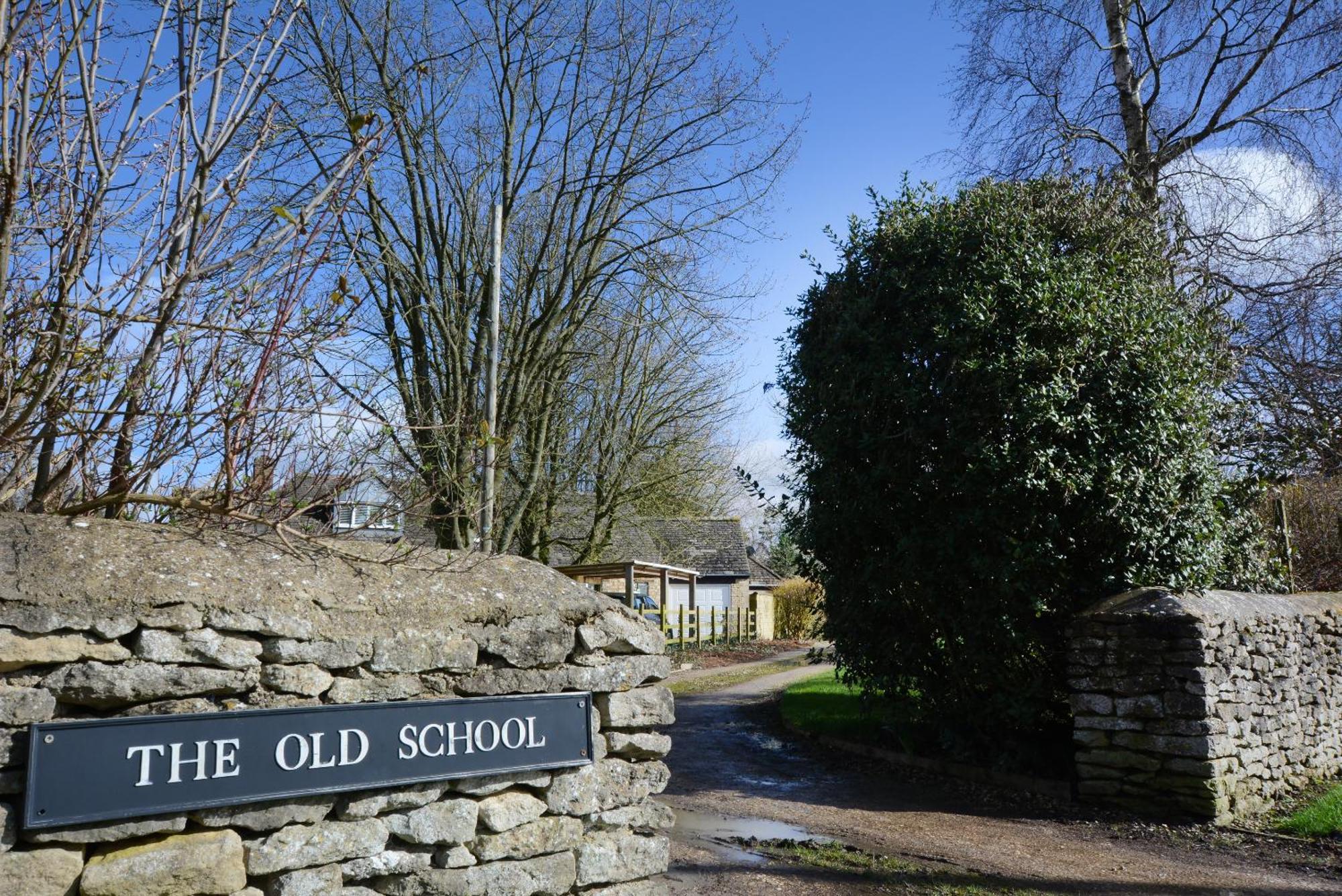 The Old School Bed and Breakfast Bicester Buitenkant foto