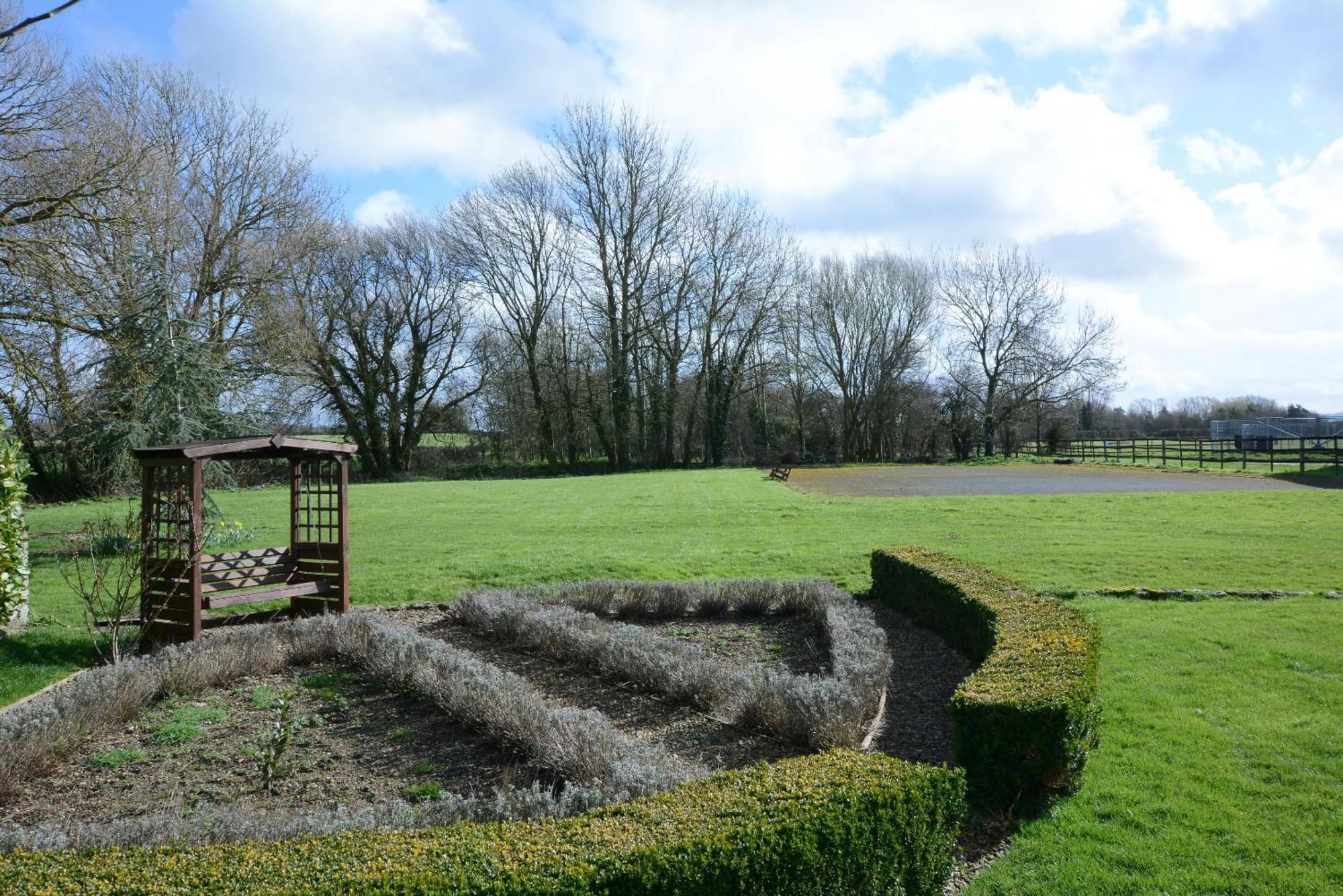 The Old School Bed and Breakfast Bicester Buitenkant foto